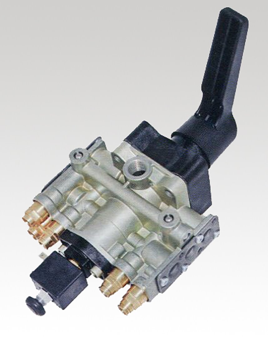 200.02.H002.jpg