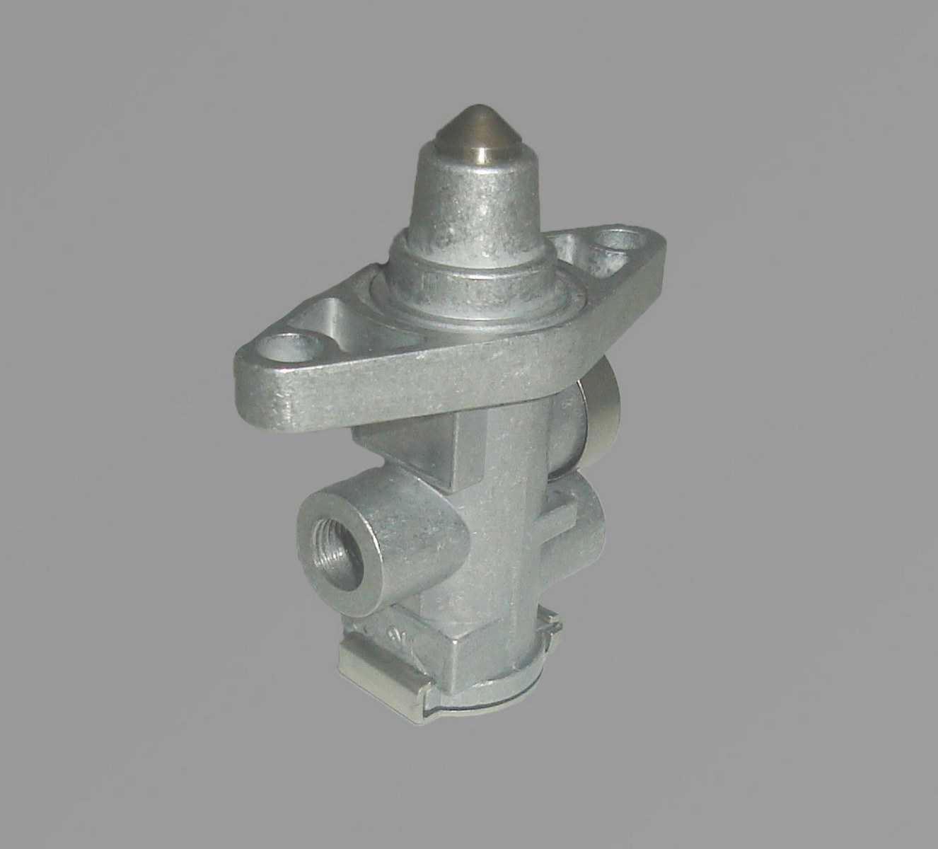 200.21.M002.jpg